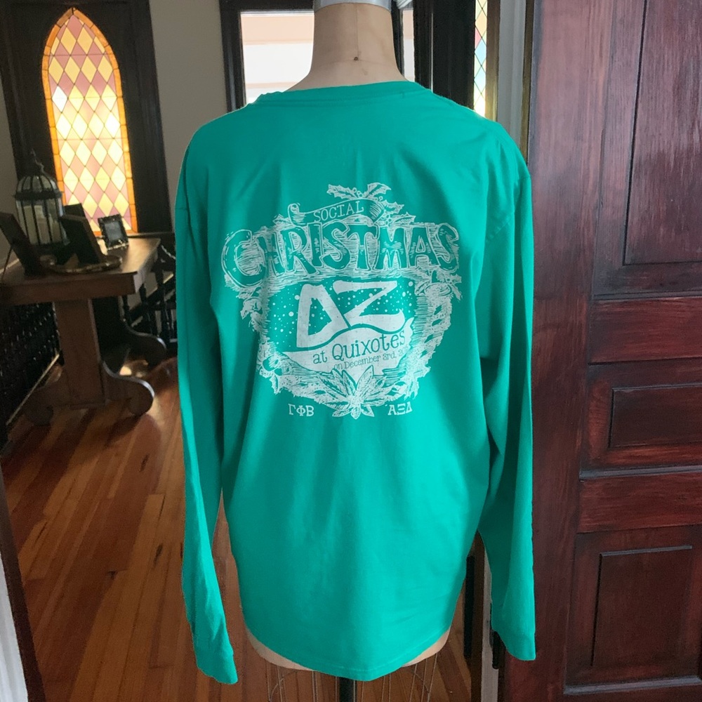 Auburn Delta Zeta Sorority T-shirt L EUC